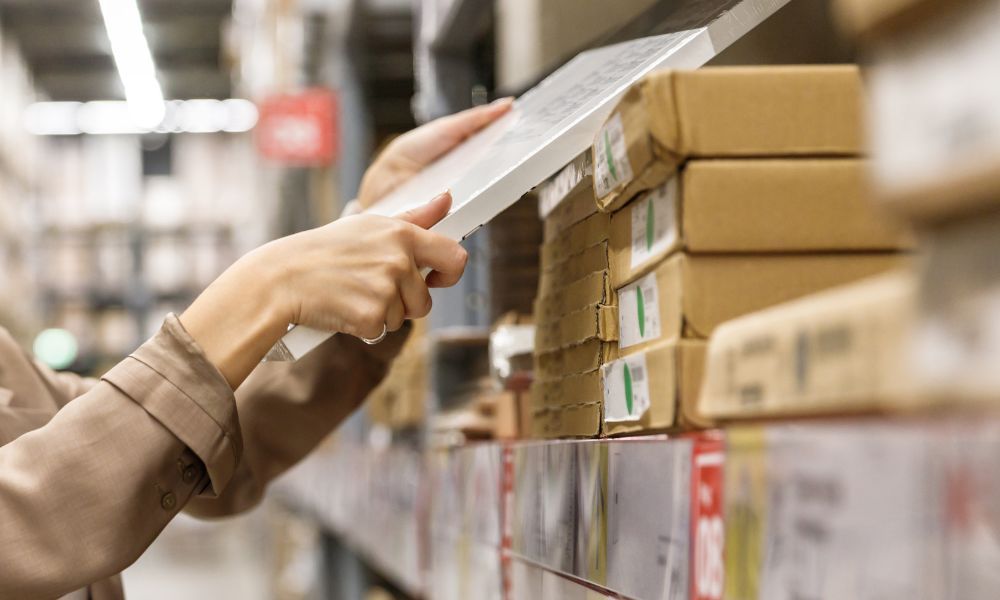 picking_goods_c50849b400.jpg