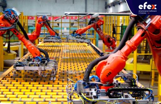 Using-technologies-in-warehouse.jpg