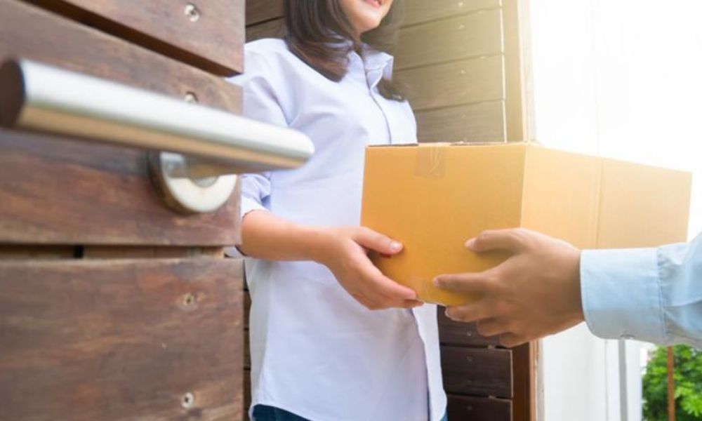dich_vu_door_to_door_la_gi_3938e583a3.jpg