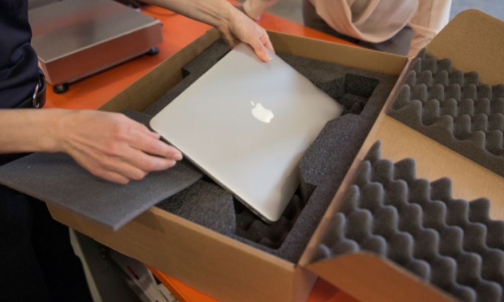 laptop_packaging_for_shipment_cf41d66148.jpg