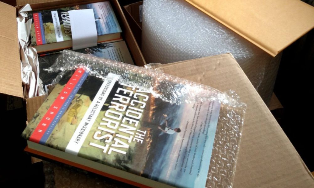 books_ready_for_shipment_0f9c3921f8.jpg